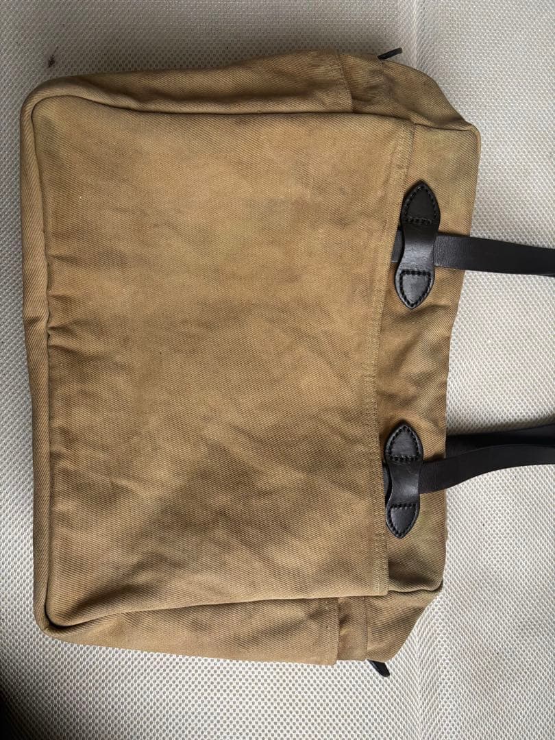 ピ*牧様 ベージュキャンバストートバッグfilson フィルソンラギッドツイル