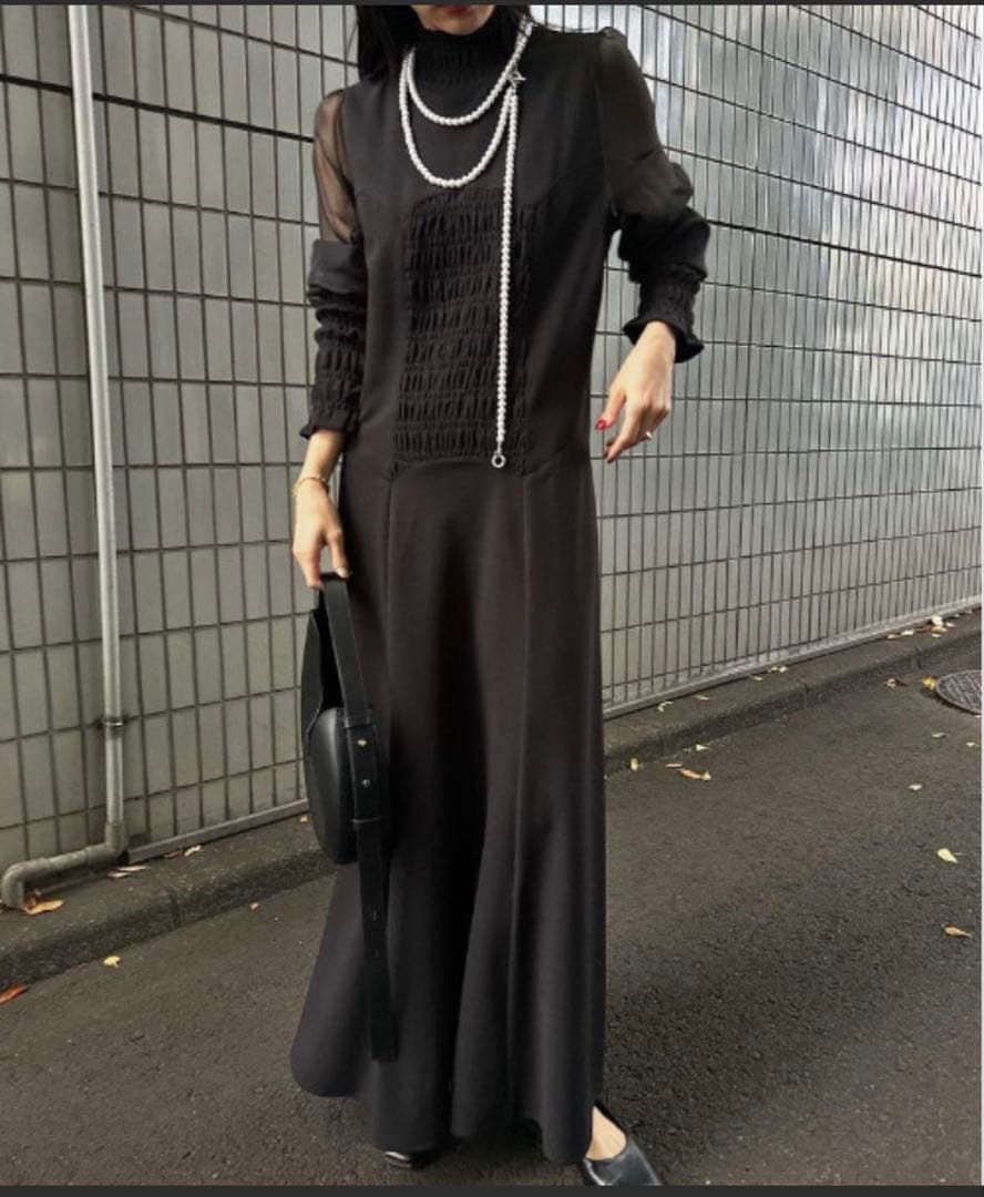 美品☆AMERI UND SWITCH SHIRRING DRESS