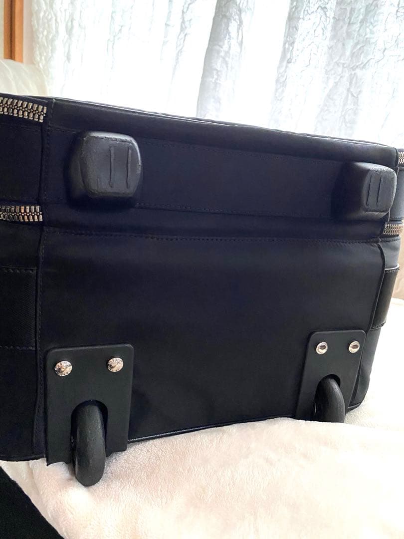 美品PRADA プラダ VV031M テスートナイロン2輪キャリーケース機内OK