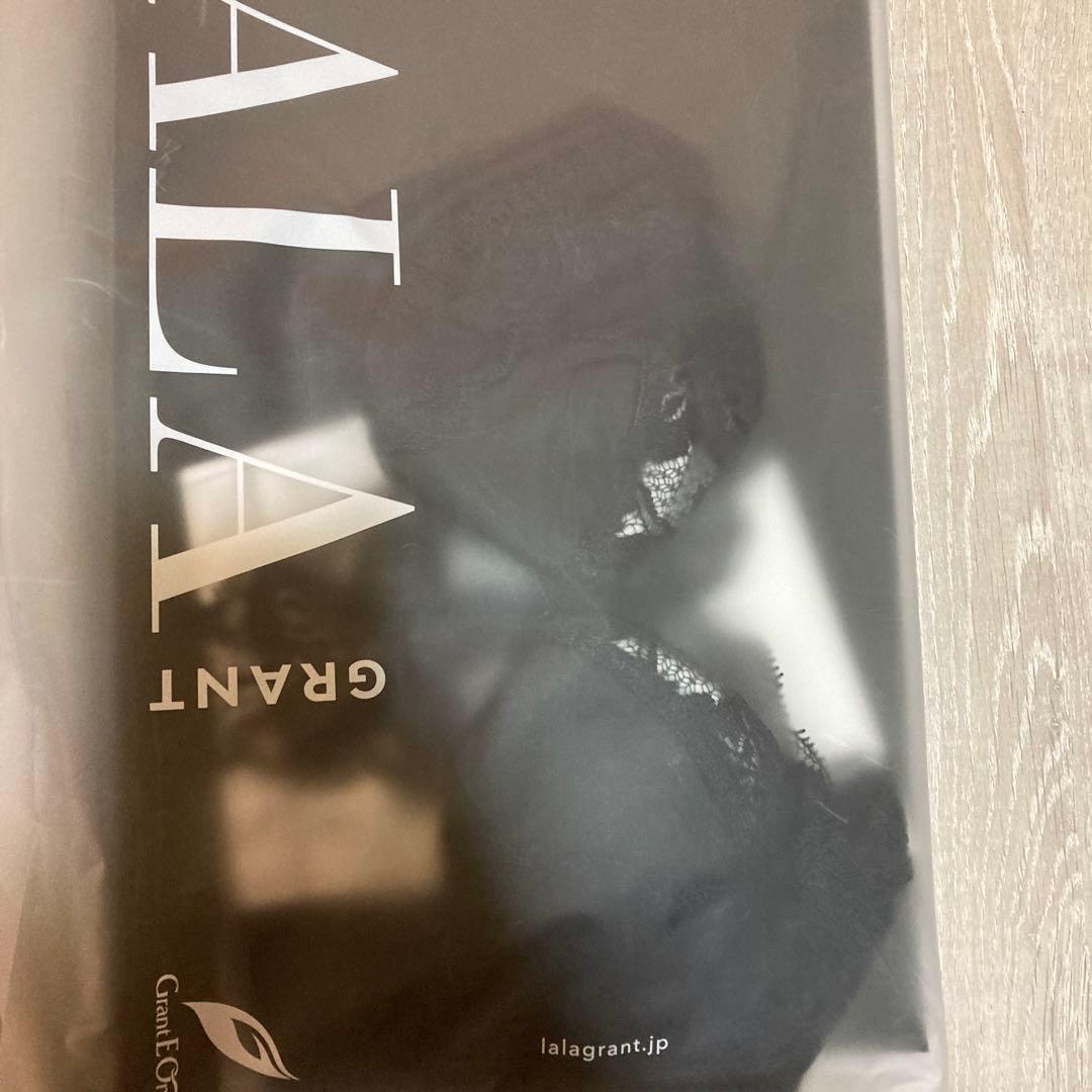 グラントイーワンズ　ブラジャー70Cブラック