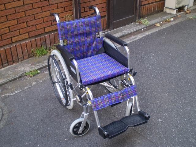 ク*ク様 カワムラサイクル　アルミ車椅子　品番どこに記載してあるか？わからないで