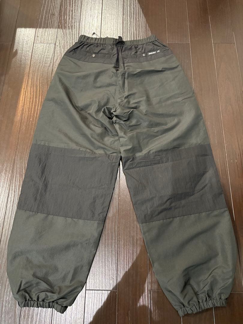 グラミチ　byF/CE. ロングトラックテーパードパンツ