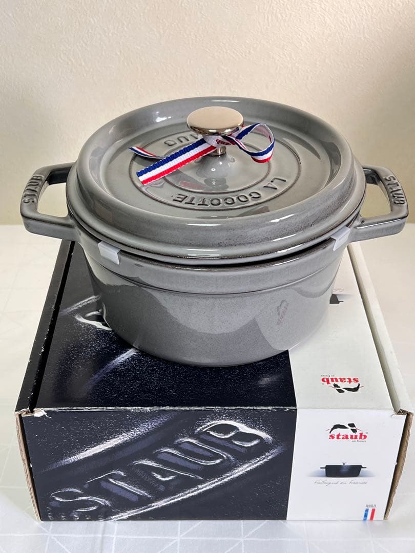 【新品未使用】staubストウブ ココットロンド20cm グラファイトグレー