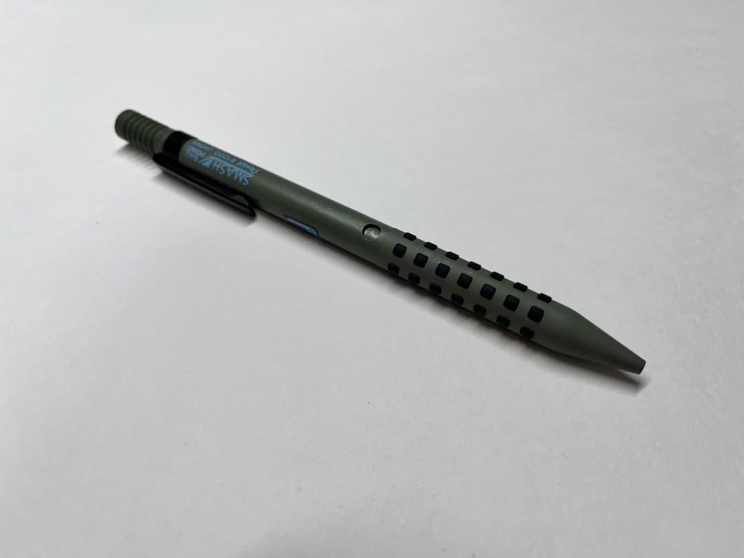 ぺんてる　スマッシュ　ボールペン　廃番　ウォームグリーン