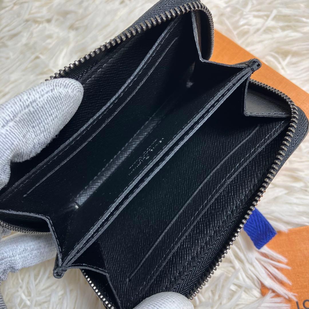 【未使用級】ルイヴィトン ジッピーパース モノグラム エクリプス FRID