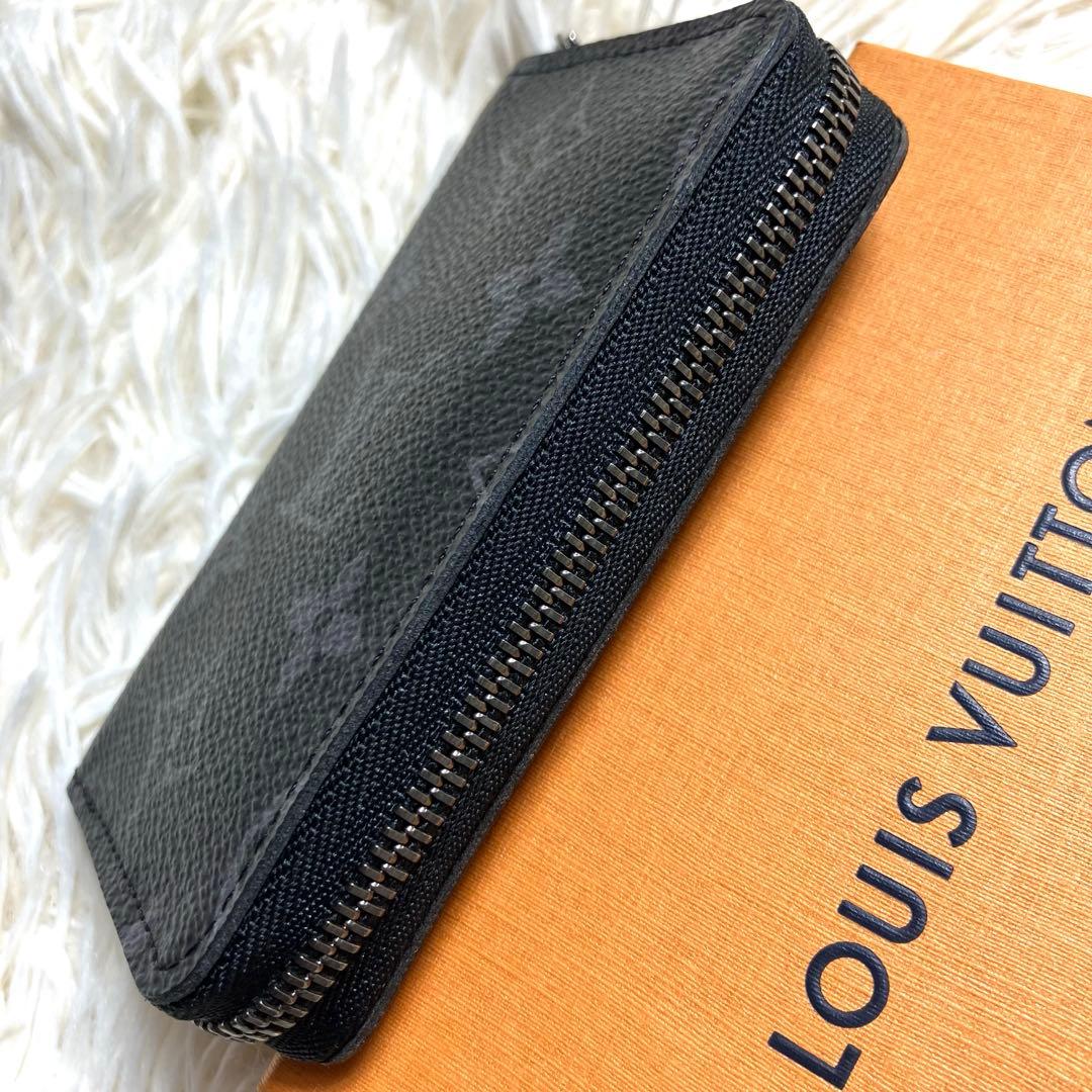 【未使用級】ルイヴィトン ジッピーパース モノグラム エクリプス FRID