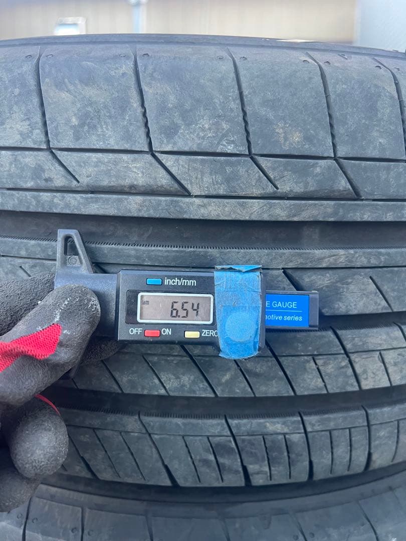 トーヨータイヤ　トランパス lu2 225/55r18 23年製