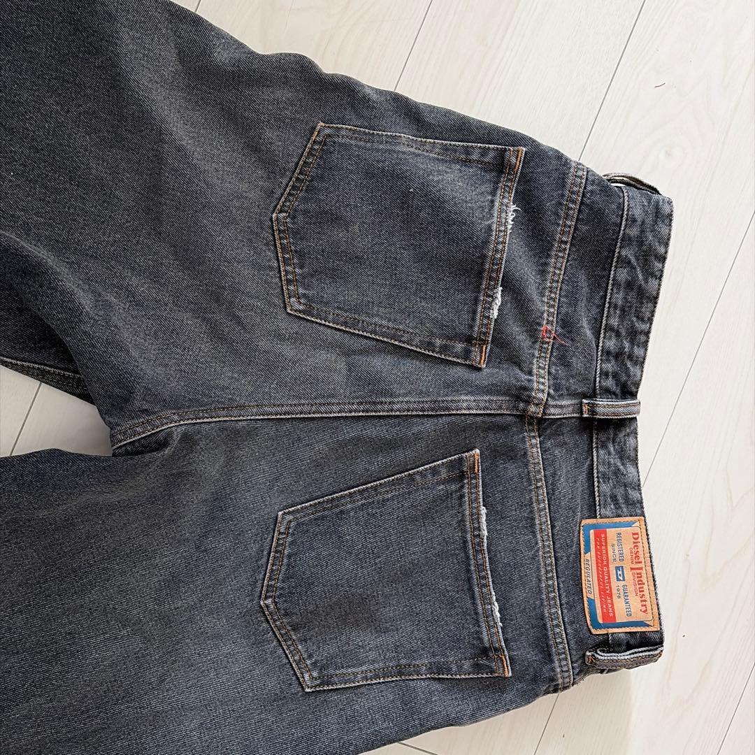 D-SIRE Relaxed Jeans 007f6 w25 神戸DIESEL