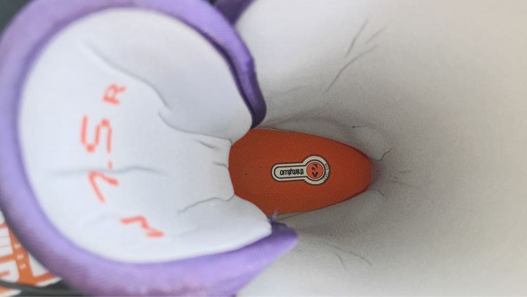 【THIRTYTWO】24〜24.5cm レディース　スノーボードブーツ