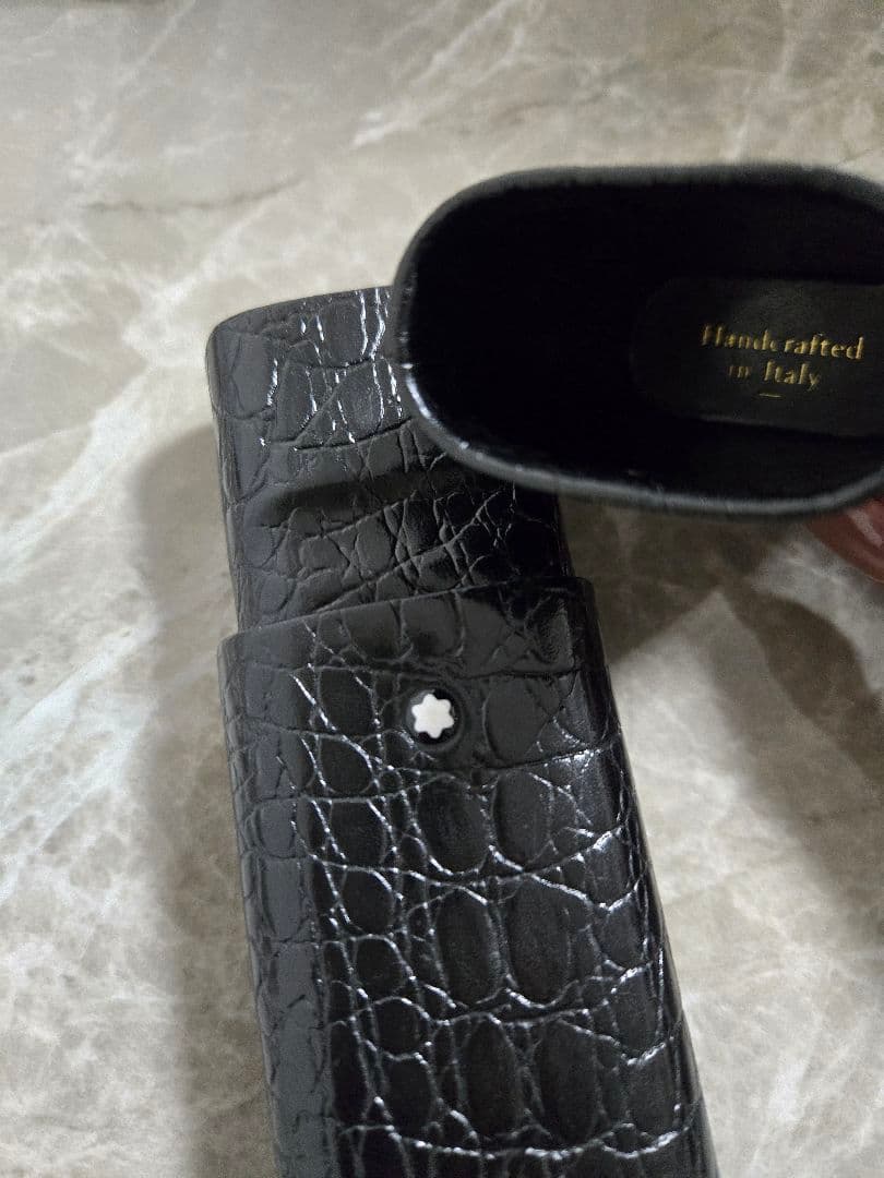 モンブラン　MONTBLANC レザー 型押し　ペンケース ブラック　レア