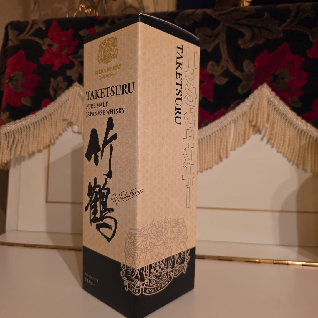 [ 新品 ] 入手困難 竹鶴 PURE MALT< 最安値 > 8500円 !