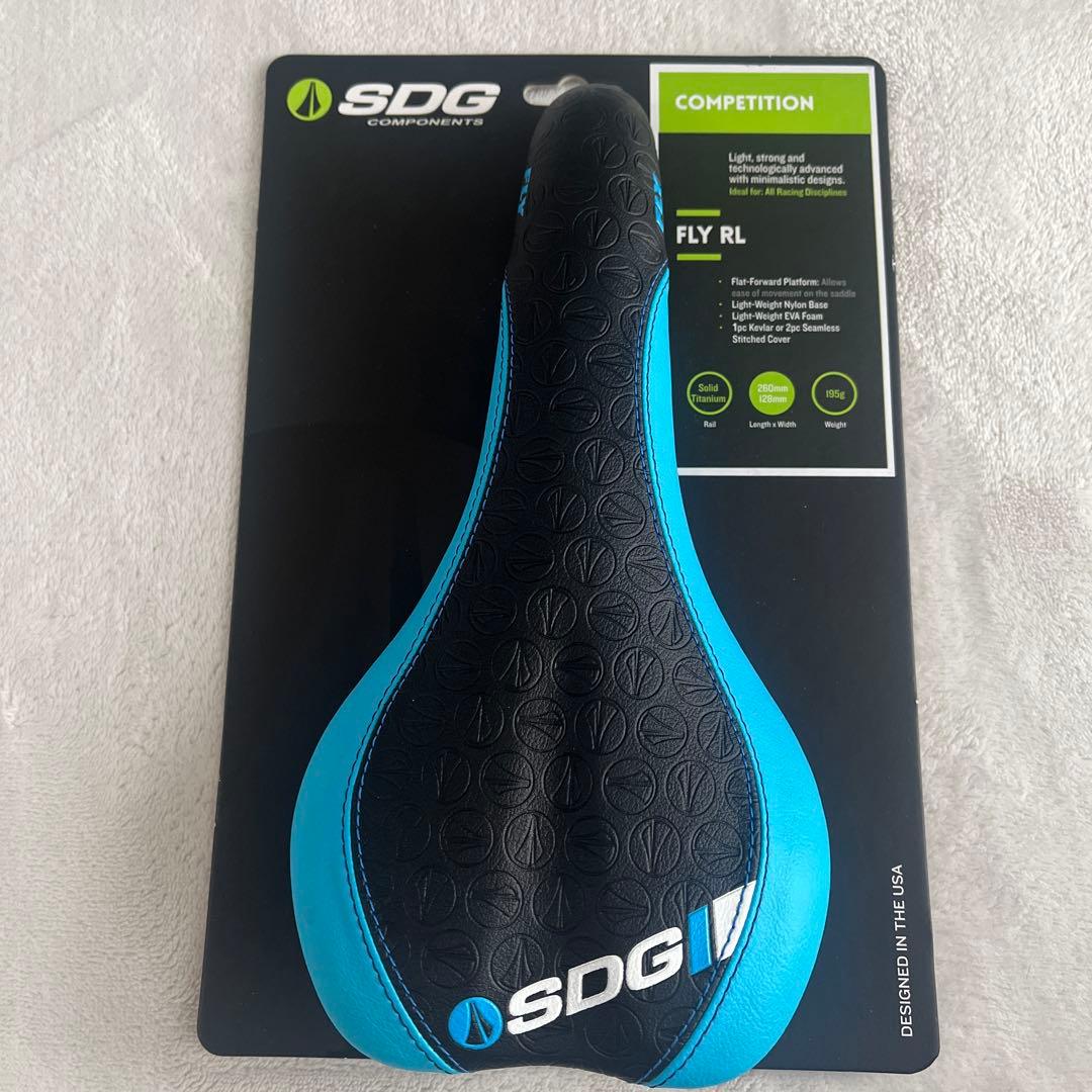 【未使用品】SDG マウンテンバイク サドル FLY RL チタン