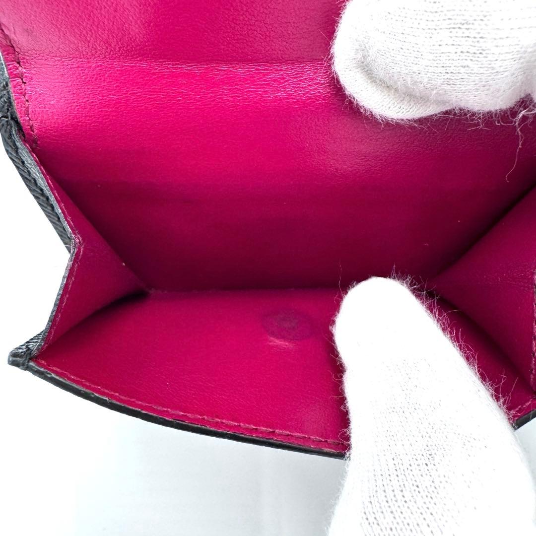 美品☆プラダ サフィアーノメタル 三つ折り財布 1MH021 ブラック×ピンク