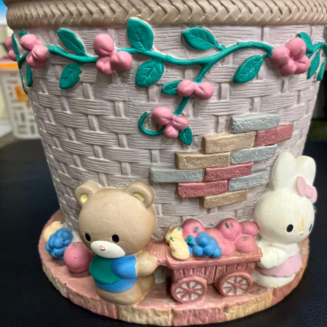 希少サンリオ　ハローキティ 植木鉢　ガーデンポット　1997年製