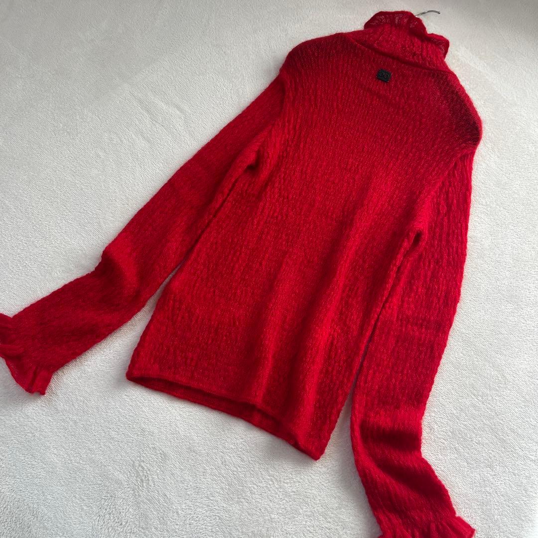 ★未使用品　フェラガモ タートルネック　フリル　モヘヤ57% ニット　セーター