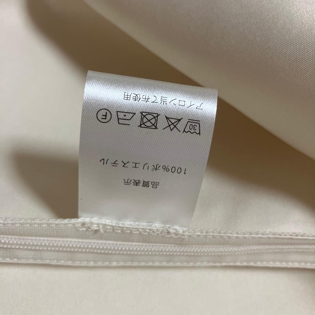 お値下げしました❣️bitnabiぽわん袖サテントップス