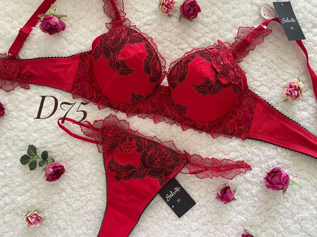 専用 サルート 旧20G D75/M ムーランルージュ RE