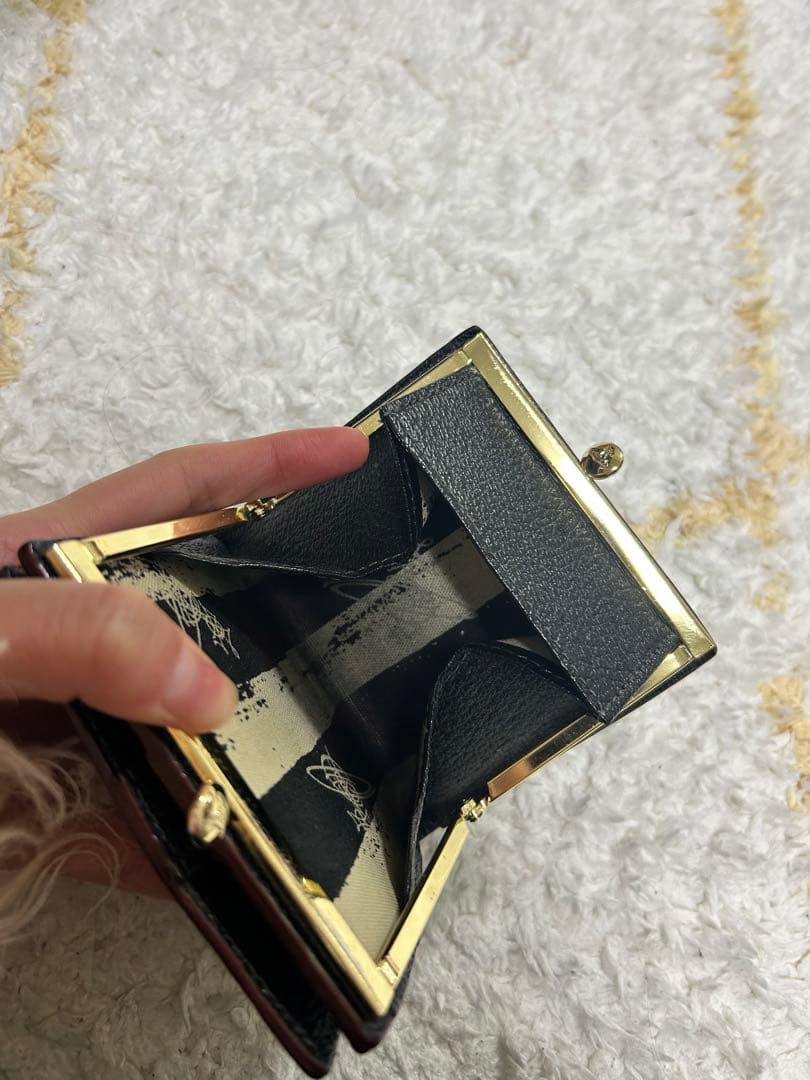 心*子様 ヴィヴィアン ウエストウッド　がま口財布