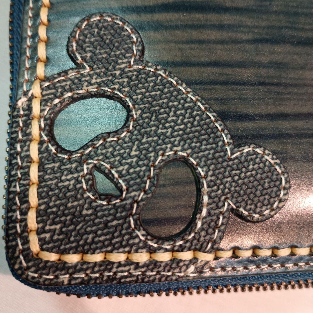 << 新品未使用品 >> パンディエスタ ラウンドジップ ウォレット ネイビー