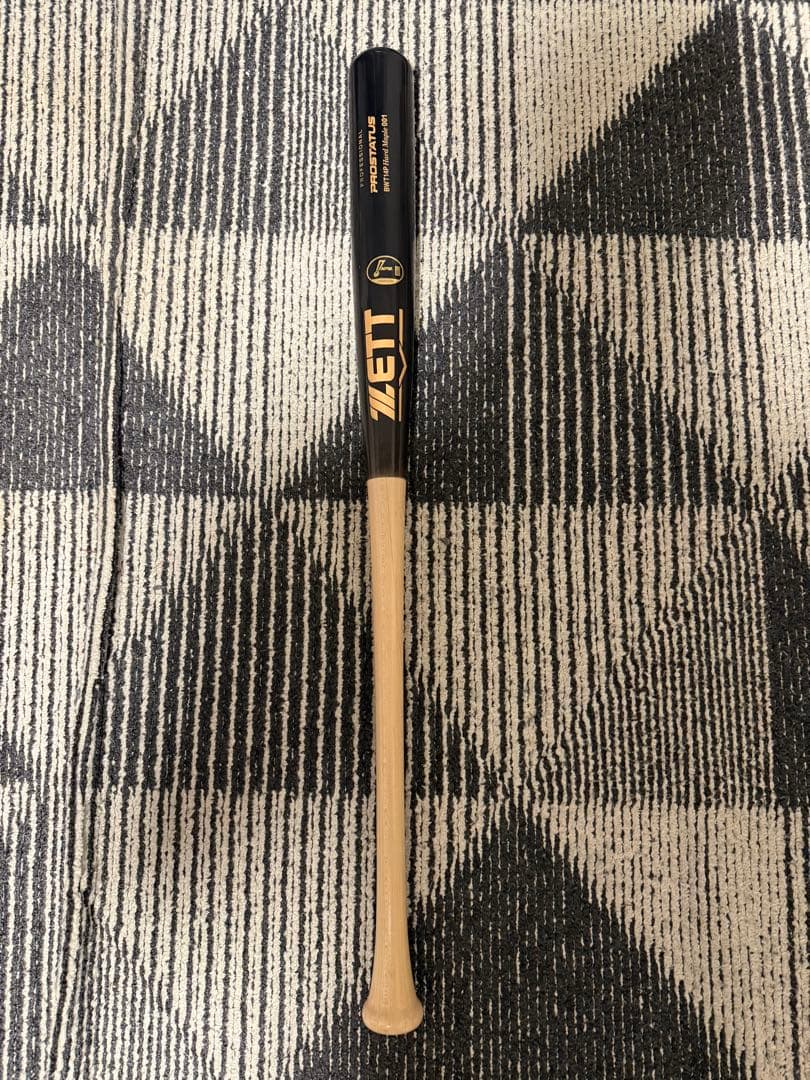 広島東洋カープ　末包選手実使用バット　#52