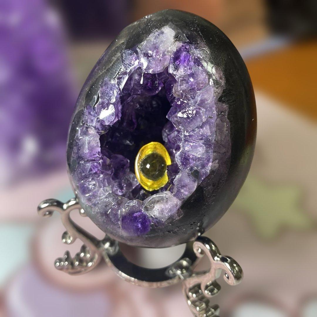 【極上 】ウルグアイ產アメジストクラスター原石手握逸品（恐竜の卵幸運水晶）