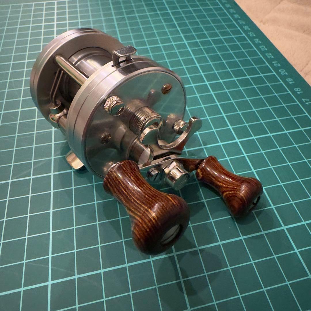 五十鈴　BC421SSS ビンテージ　入手困難トライアングルドラグクリッカー