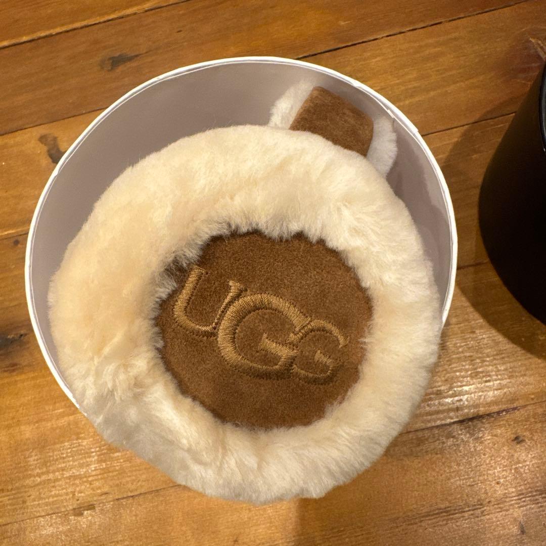 UGG イヤーマフ 新品