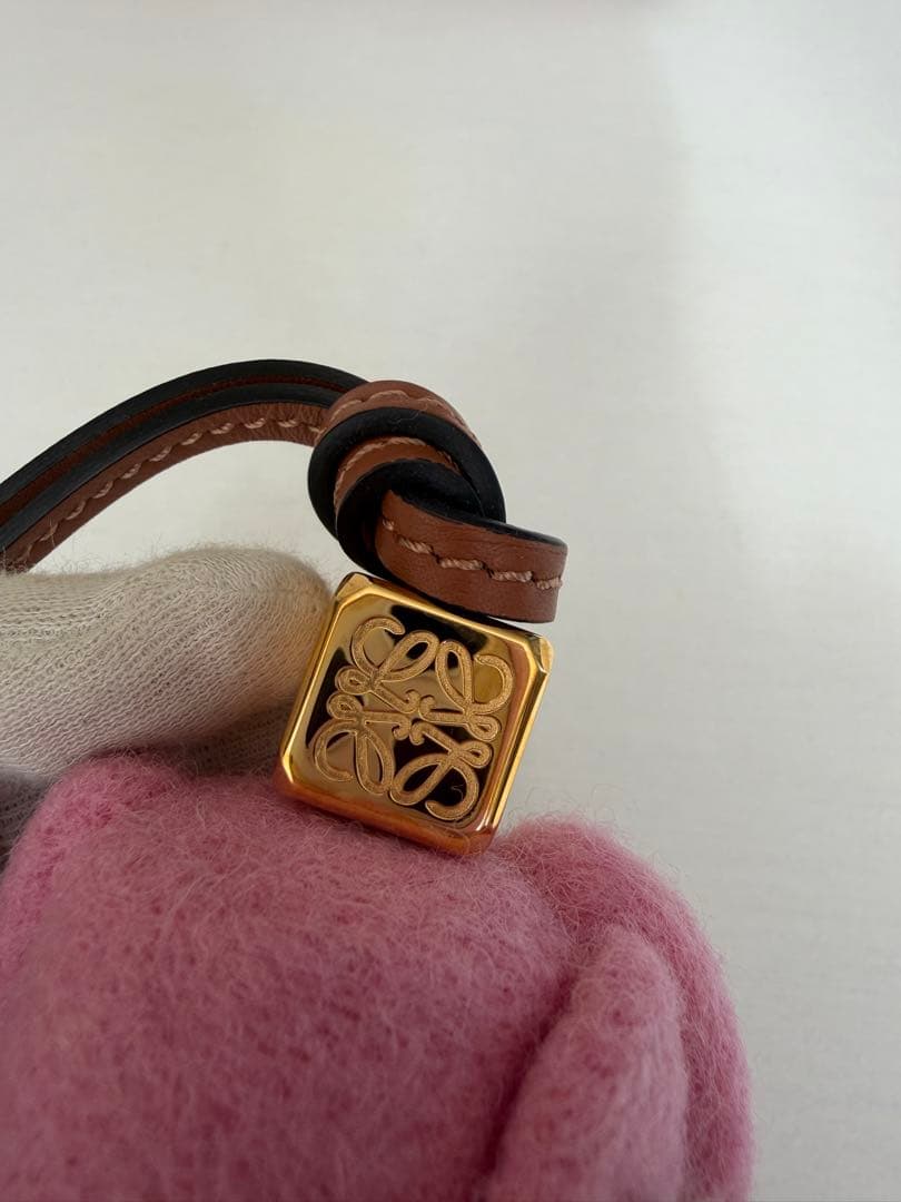 【ロエベ】エレファント チャーム（フェルト&カーフ）キーチャーム　ゾウ　ピンク