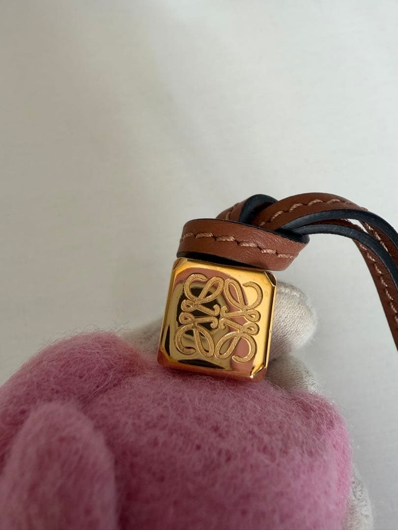 【ロエベ】エレファント チャーム（フェルト&カーフ）キーチャーム　ゾウ　ピンク