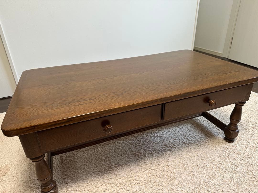 ダークブラウン木製センターテーブル 引き出し付き