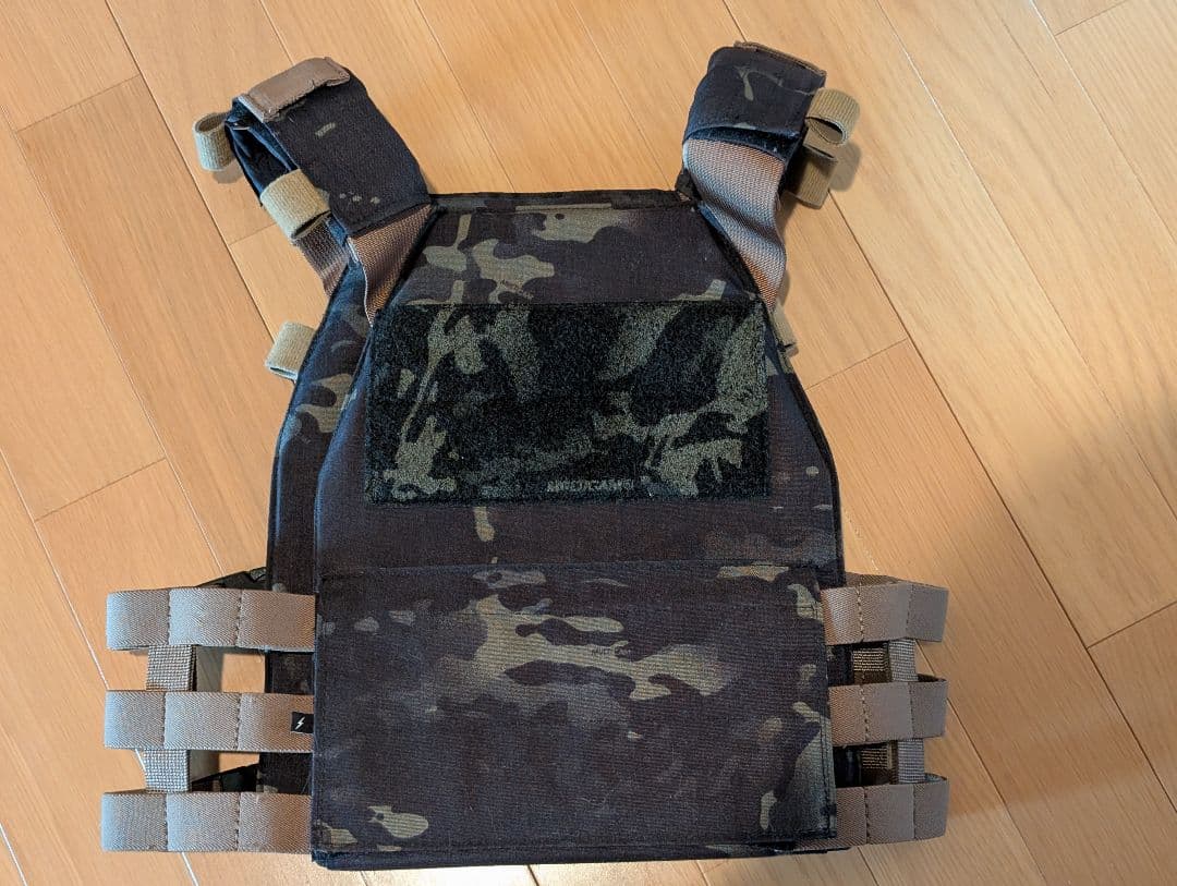 VOLKTACTICALGEAR VBS初期型