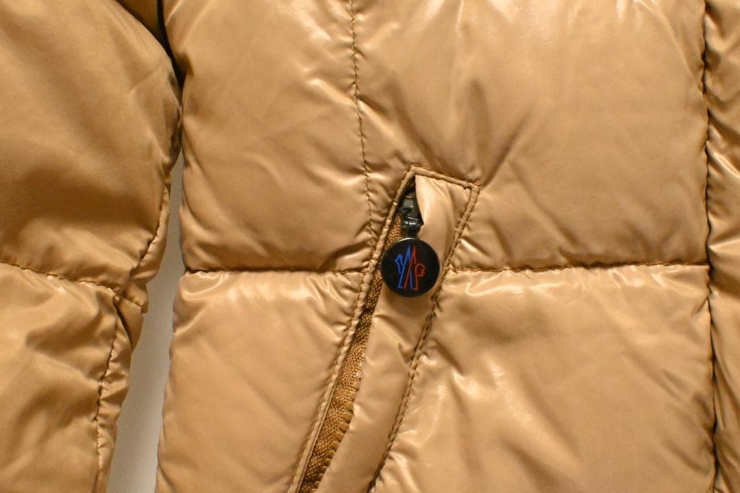 モンクレール ダウンジャケット サイズ1 レディース ベージュ