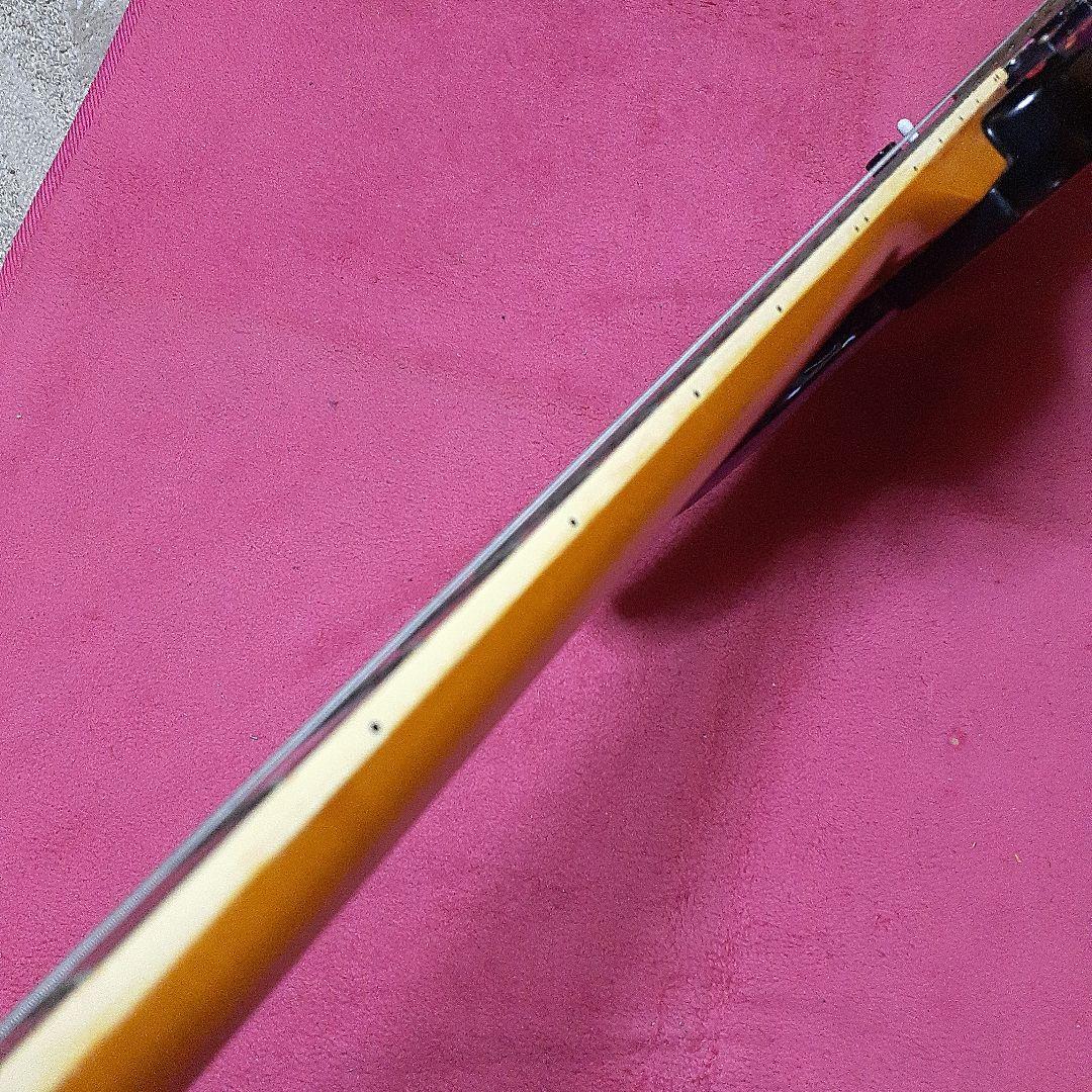 【良・美品】サイケペイント・hideモデル。モッキンバードエレキギター。