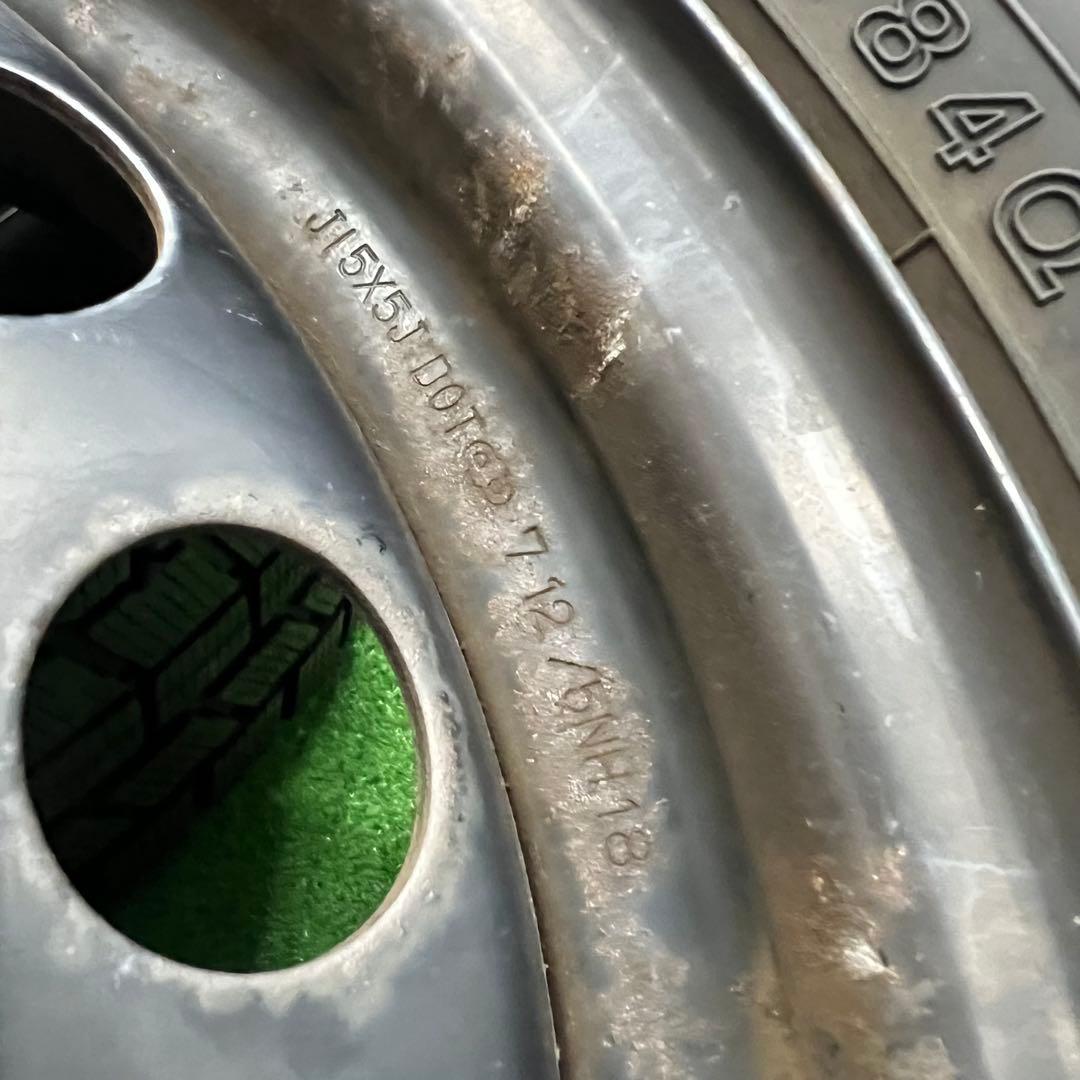 送料込み 2023年製 175/65R15 スタッドレス　カローラフィールダー