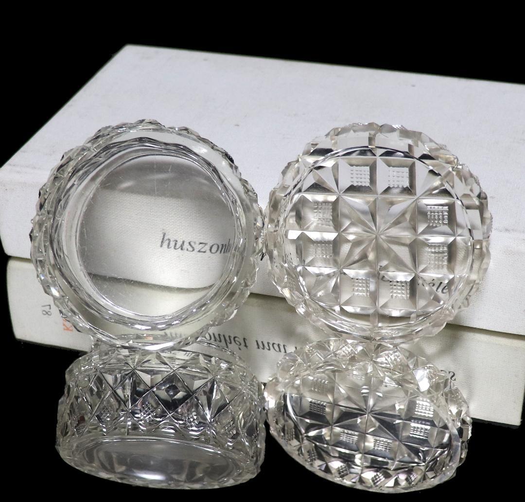 オールド・バカラ 珍品 丸型 切子蓋物 ダイヤモンドカット×格子柄 ディアマン