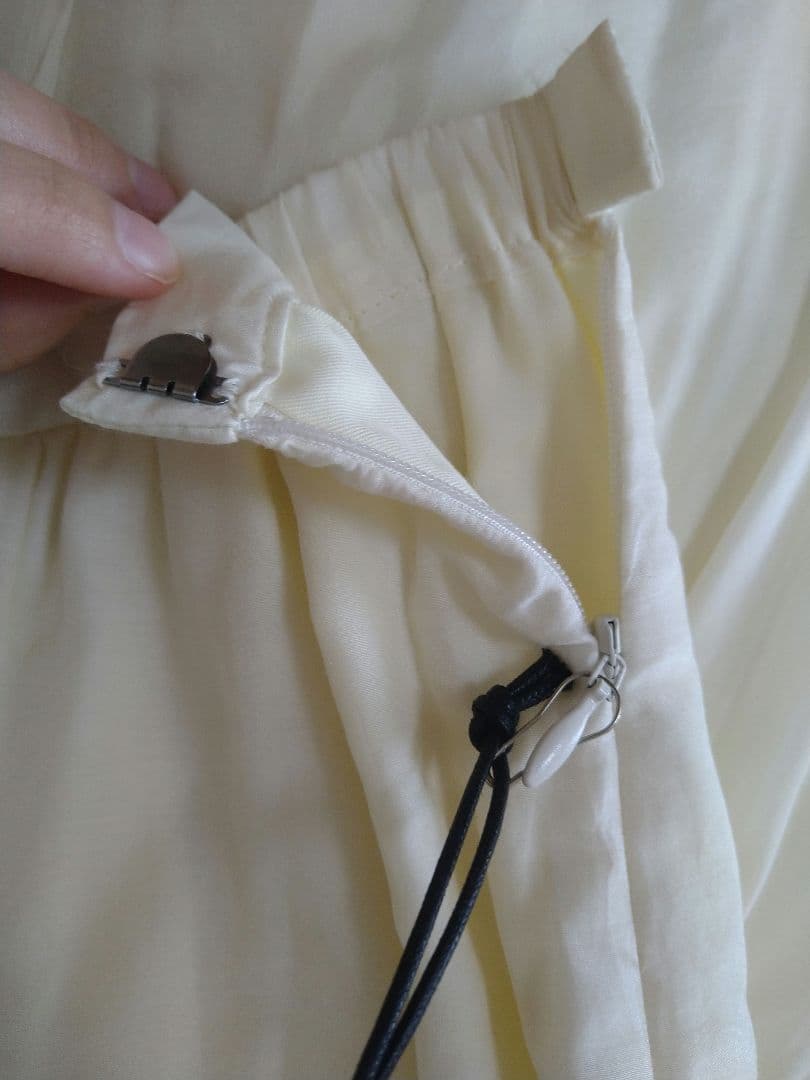 ⭐︎あ　⭐︎JILKY ジルキー　ティアードロングスカート ホワイト