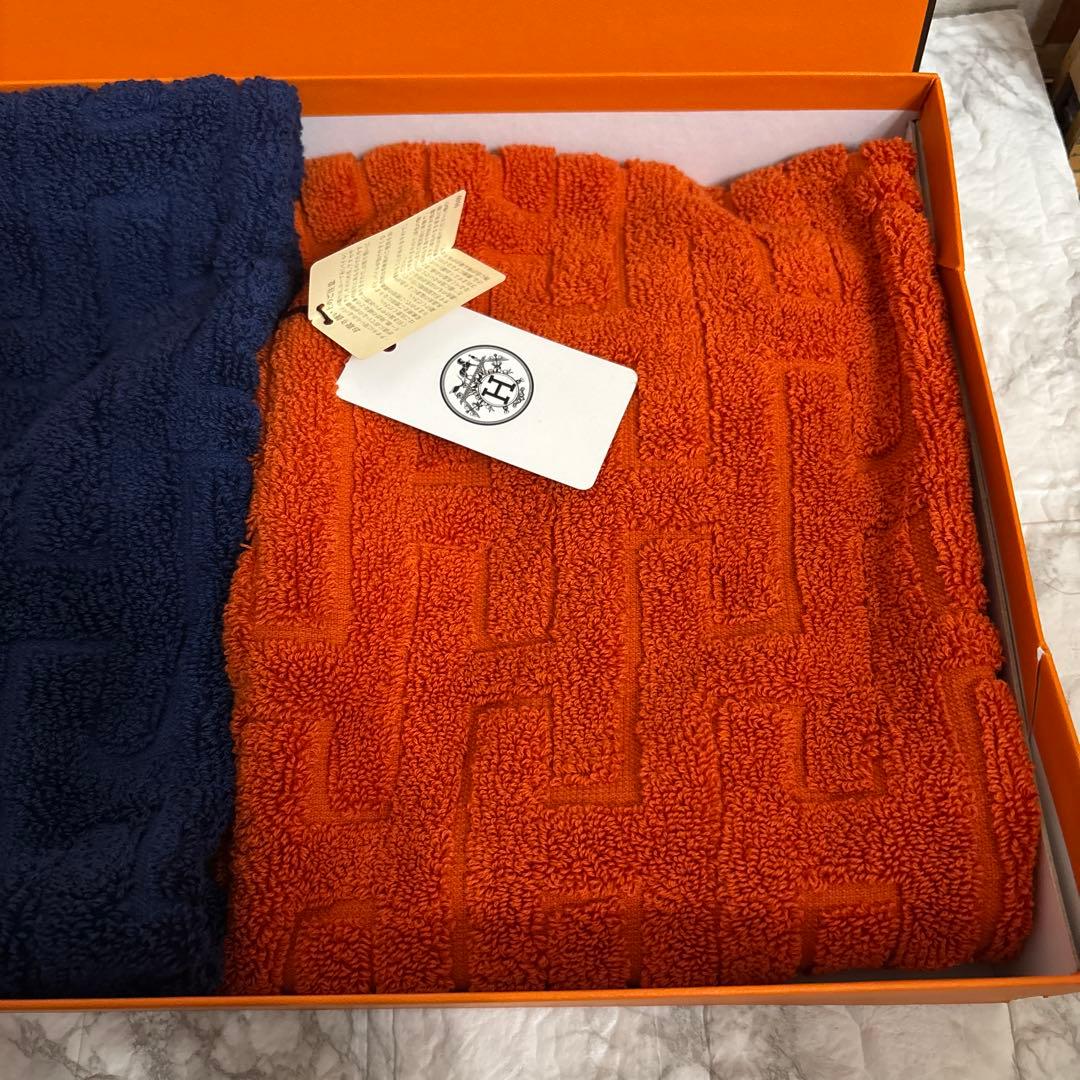 美品　HERMES エルメス タオル2セット　オレンジ&ブルー　箱付き