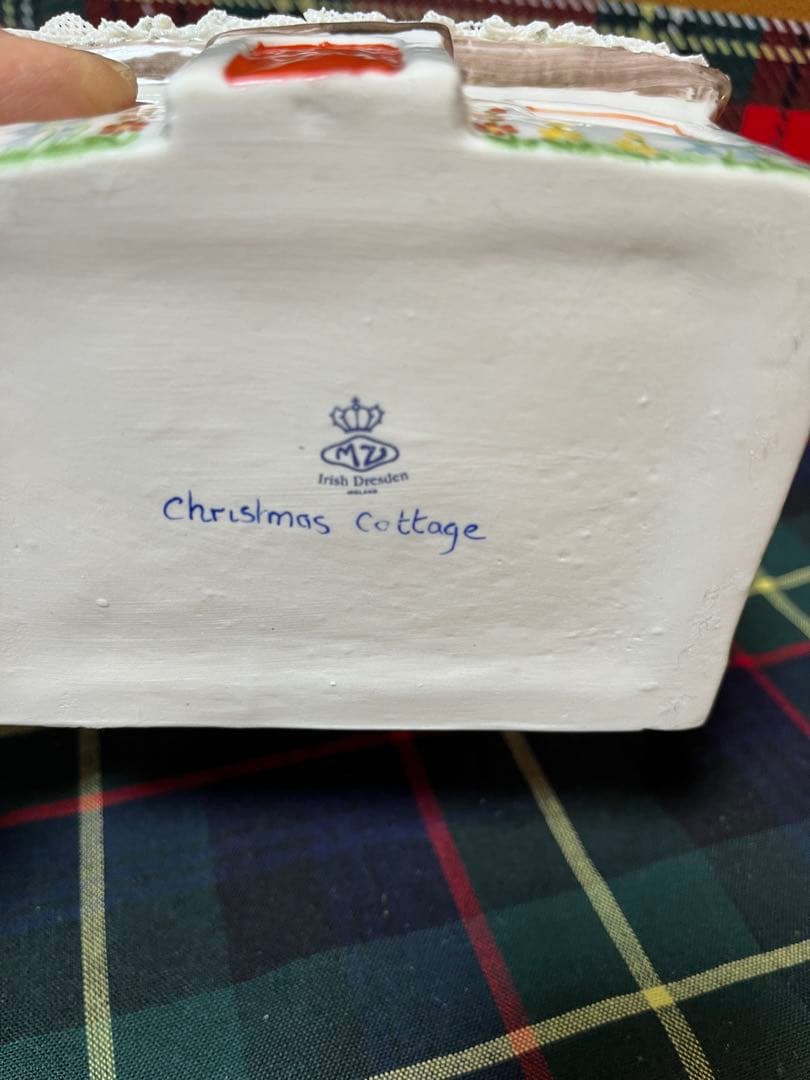 アイリッシュドレスデン製 陶器製クリスマスキャンドルハウス