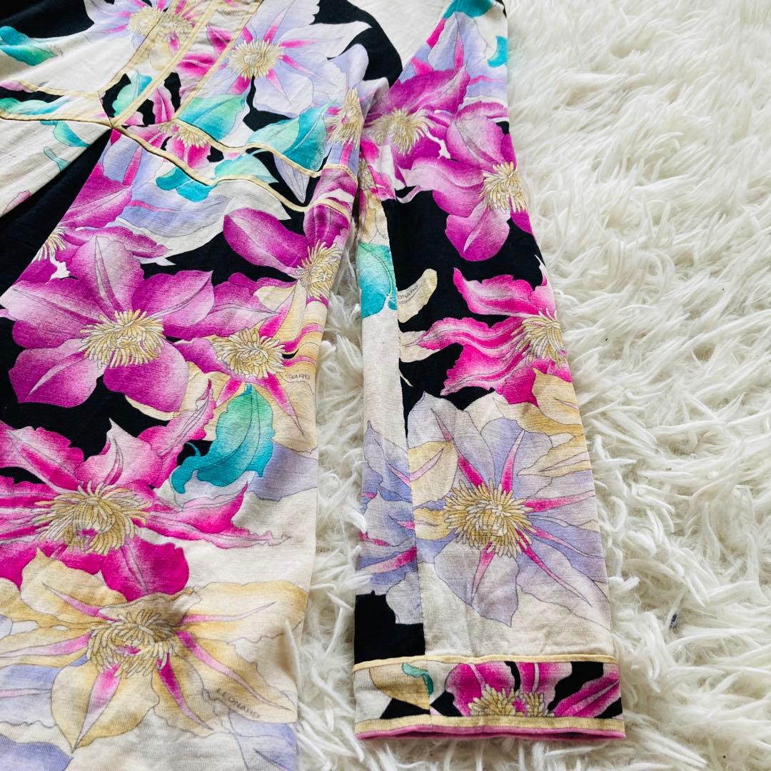 ✨レオナール ✨トップス　花柄　トリム　七分丈　サイズ40