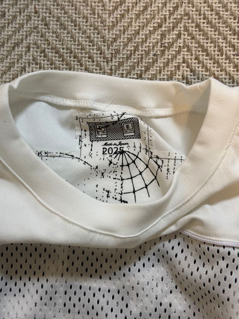 トップス C.E (Cav Empt) MESH TRACK CREW NECK