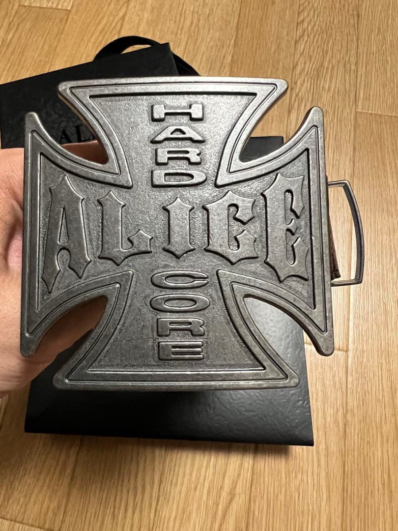 ALICE HOLLYWOOD シルバーベルト