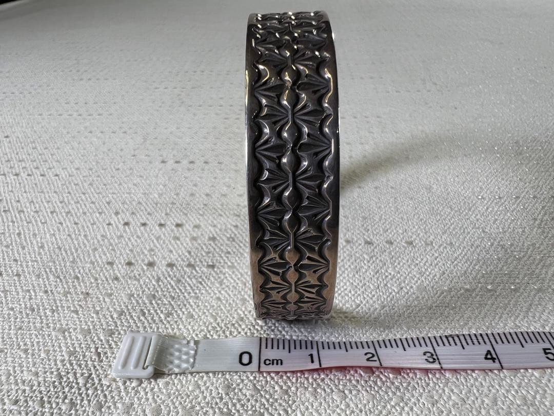 Navajo ナバホ族 バングルSUNSHINE REEVES STERLING