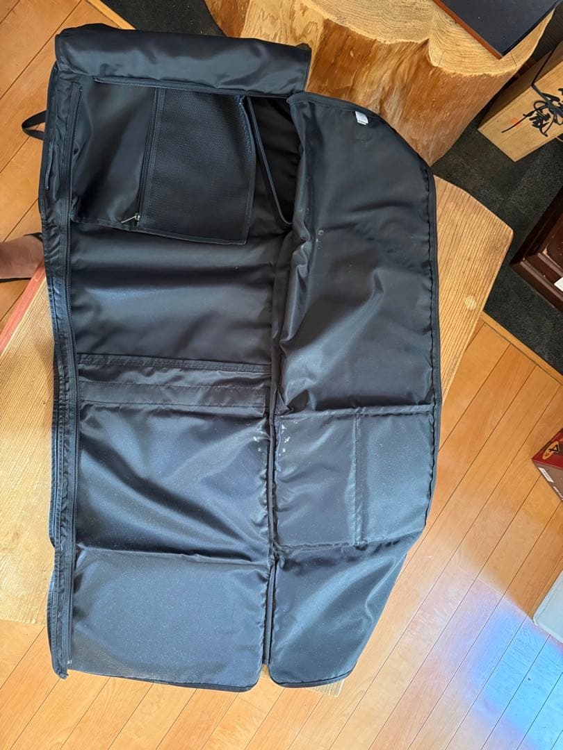 Porter 黒いガーメントバッグ フック付き