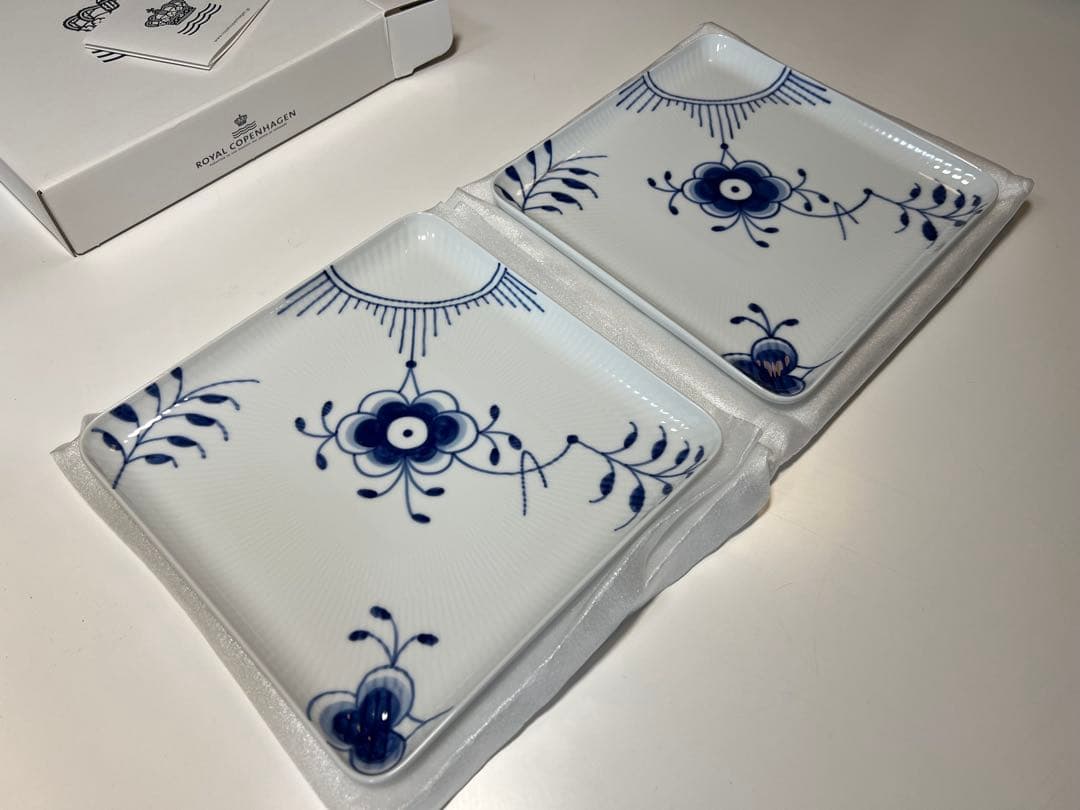 ロイヤルコペンハーゲン　メガスクエアディッシュ 20cm