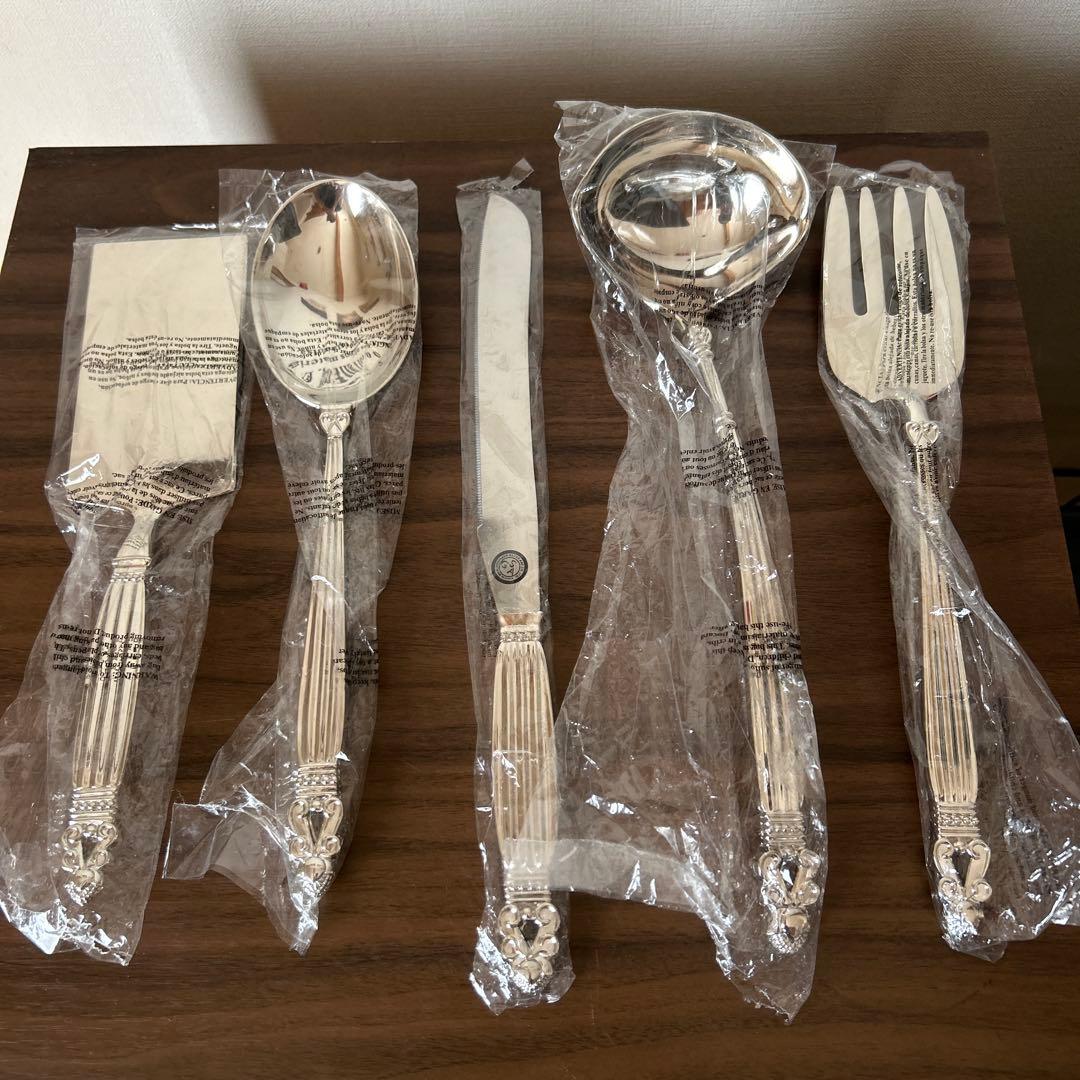 未使用品！ゴディンガーシルバーアート　ホステスサービングセット5ピース　シルバー