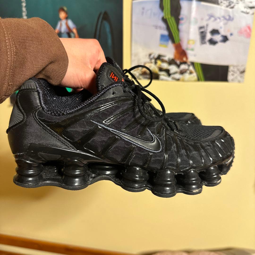 Nike Shox ショックス
