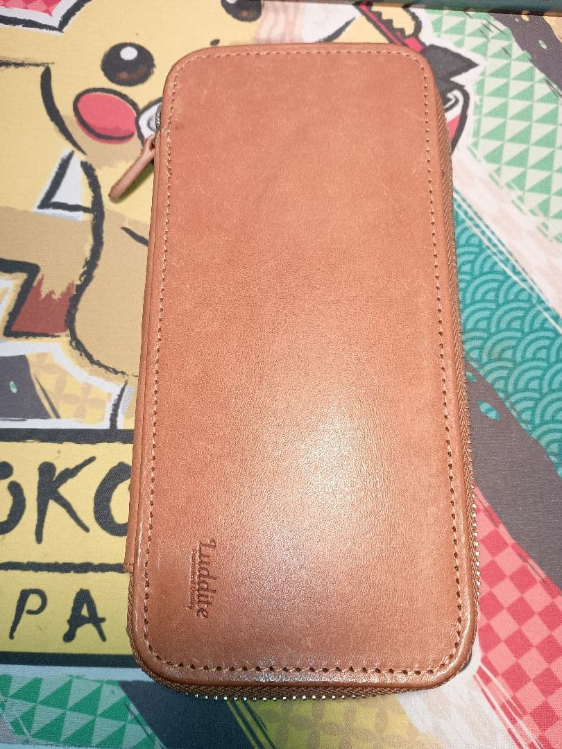 LUDDITE/ラダイトラウンドジップペンケースエッセンシャル MAYAレザー