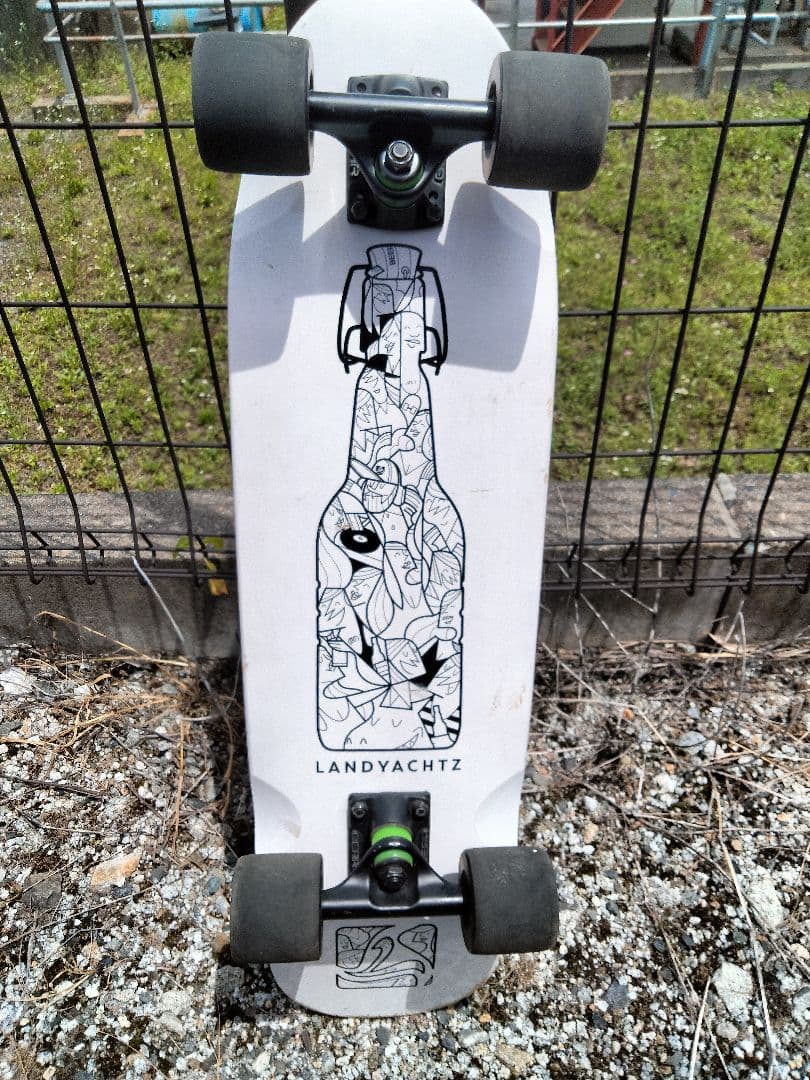 LANDYACHTZ スケートボード ホワイト