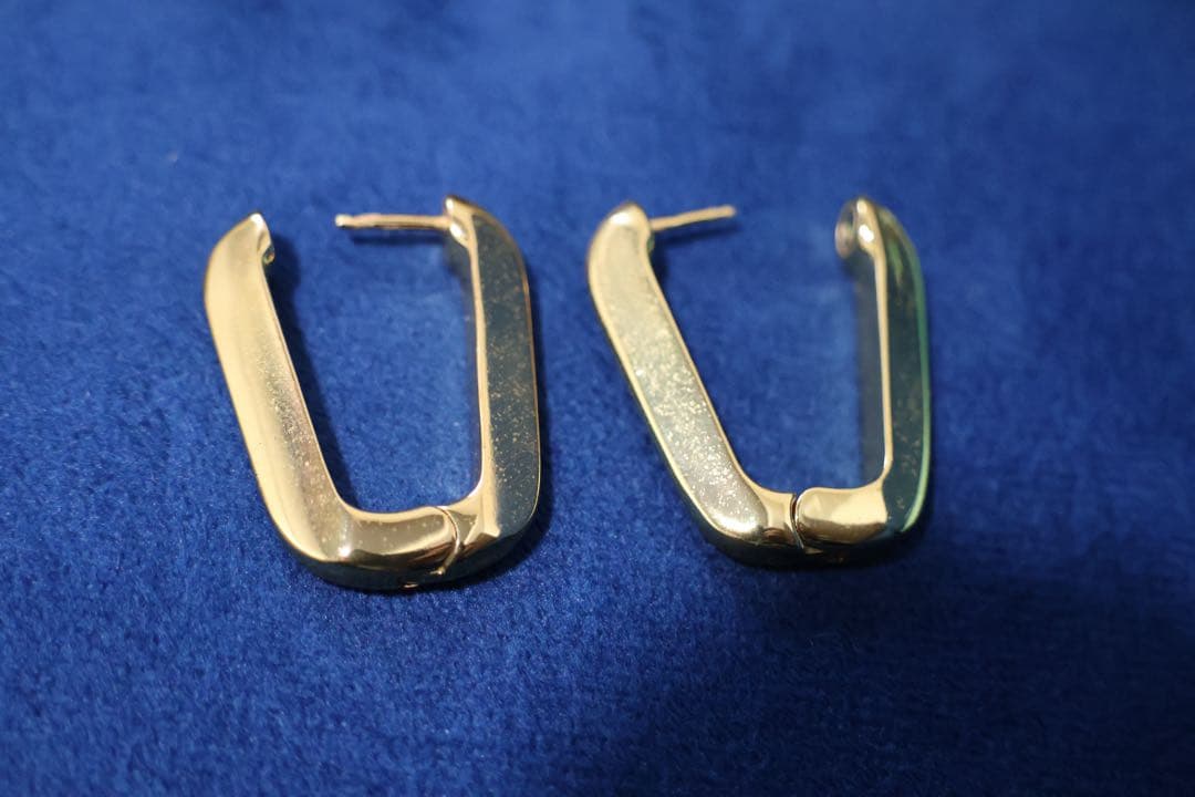 ピアス 両耳
