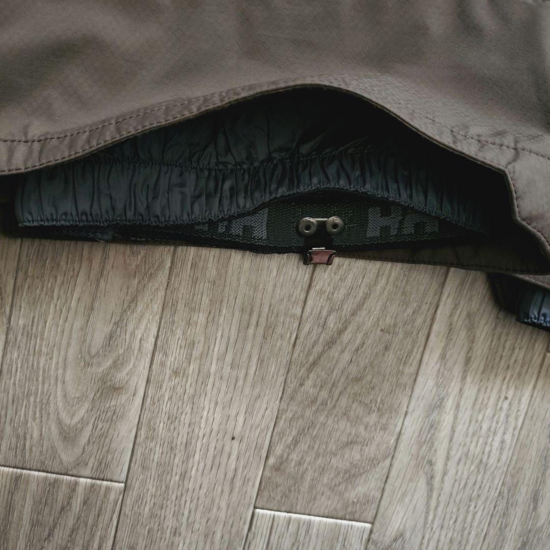 美品 HELLY HANSEN GORE-TEX スノーボード パンツ XL相当